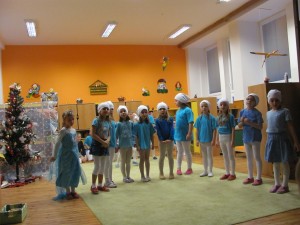 Vánoce ve školce 2017 193