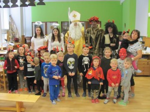 Návštěva Mikuláše, anděla a čerta  5.12.2017 076